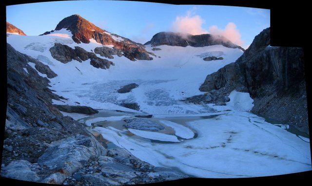 colonial glacier 2007
