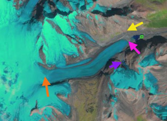 saskatchewan glacier 2001.