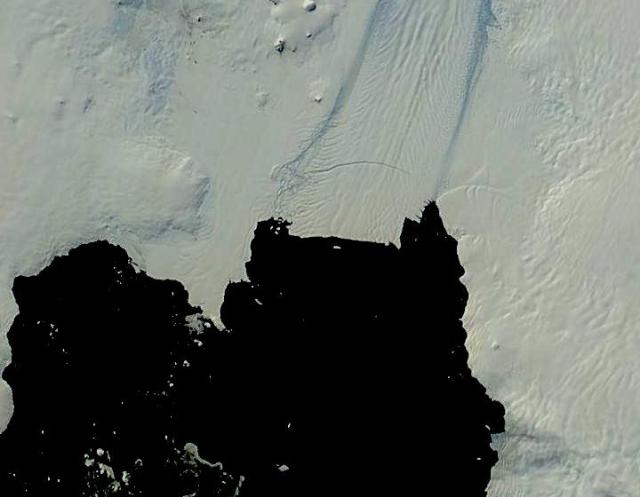 Pine_Island_Glacier feb42012